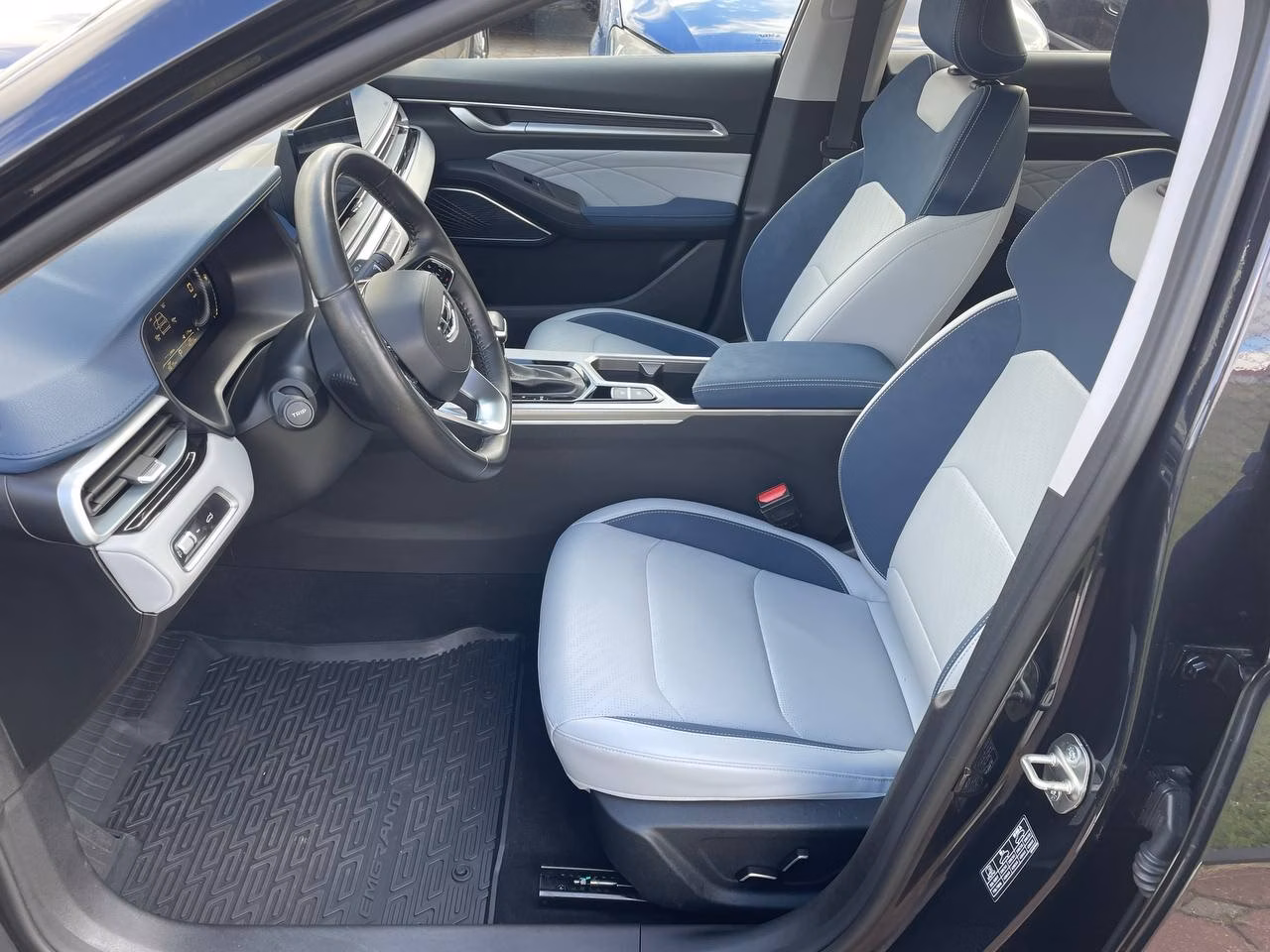 Geely Emgrand фото 7