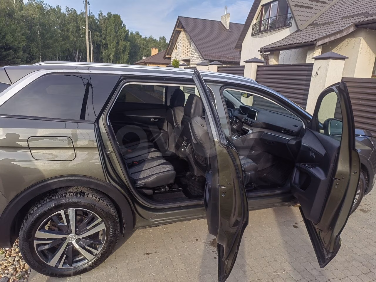 Peugeot 5008 фото 6