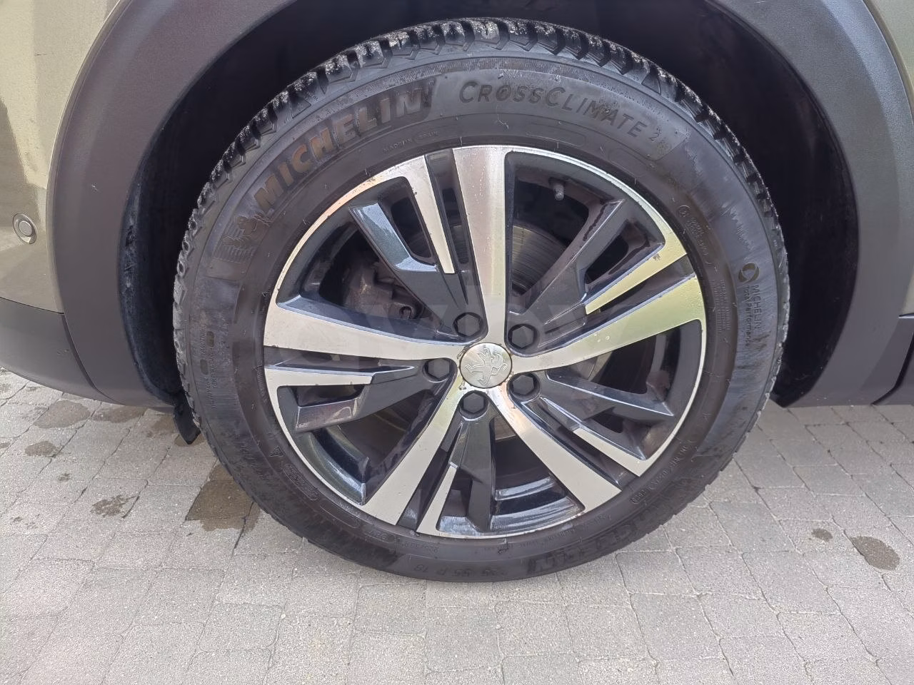 Peugeot 5008 фото 4