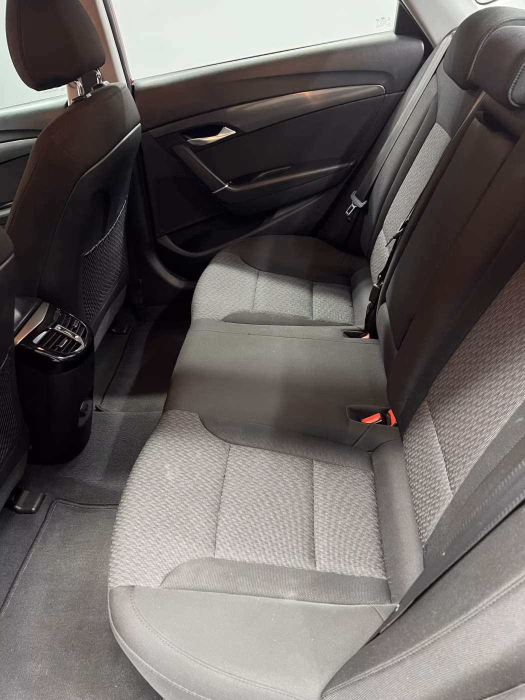 Hyundai i40 фото 10