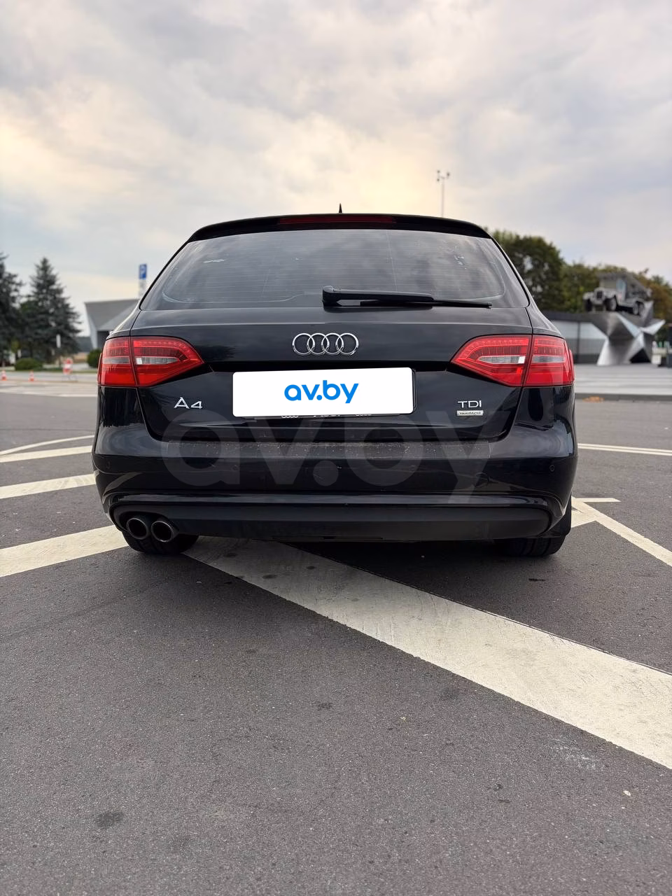 Audi A4 фото 7