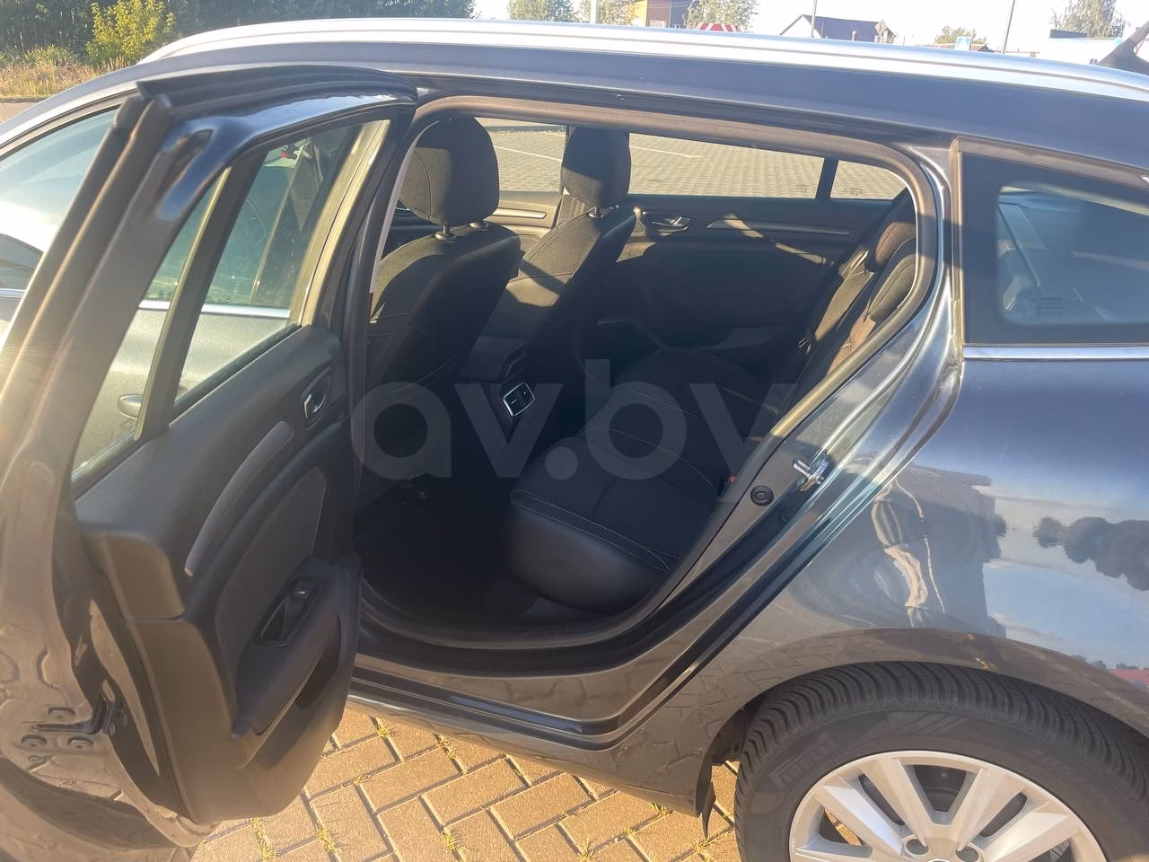Renault Megane фото 12
