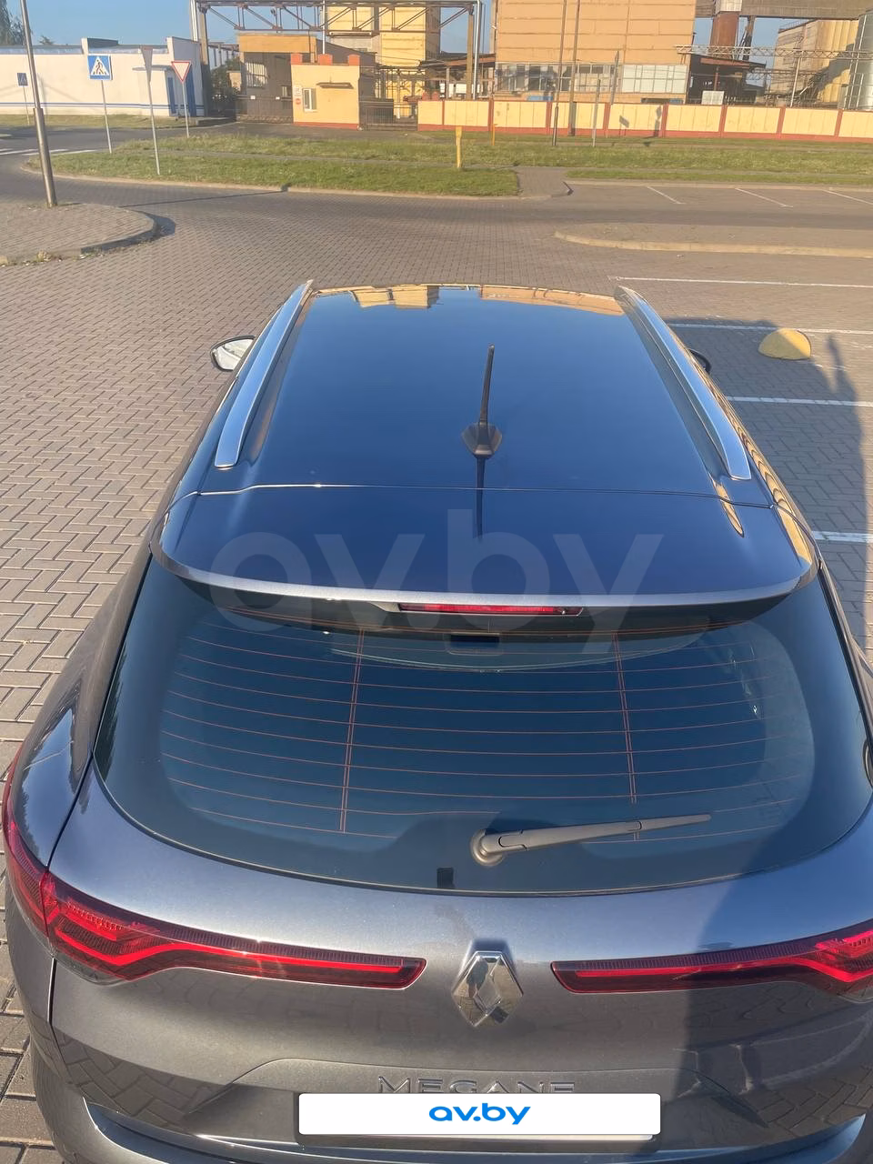 Renault Megane фото 7