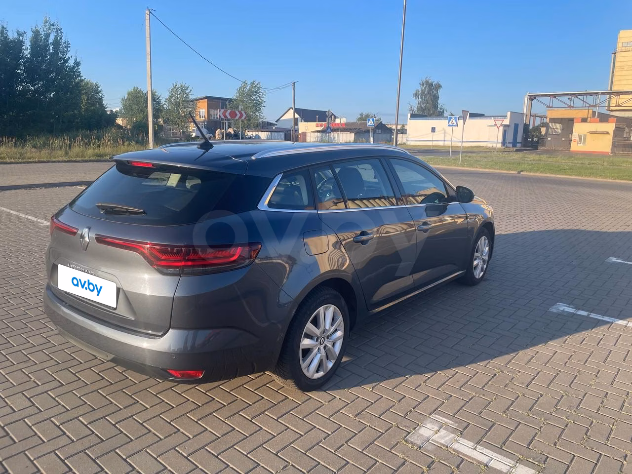 Renault Megane фото 3