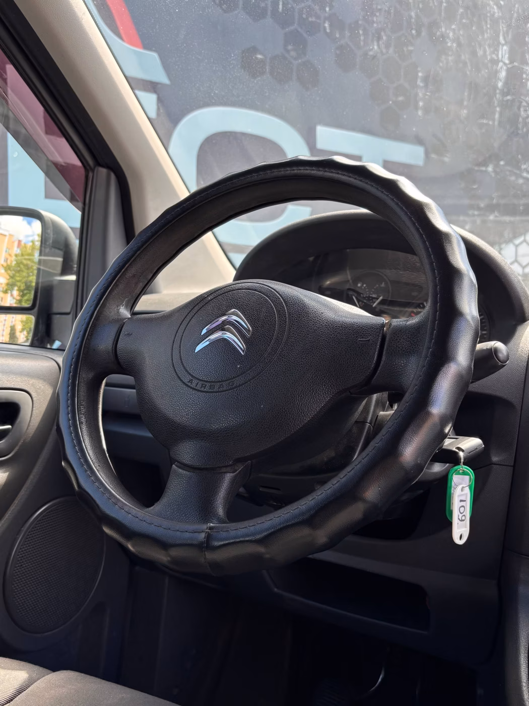 Citroen Jumpy фото 12