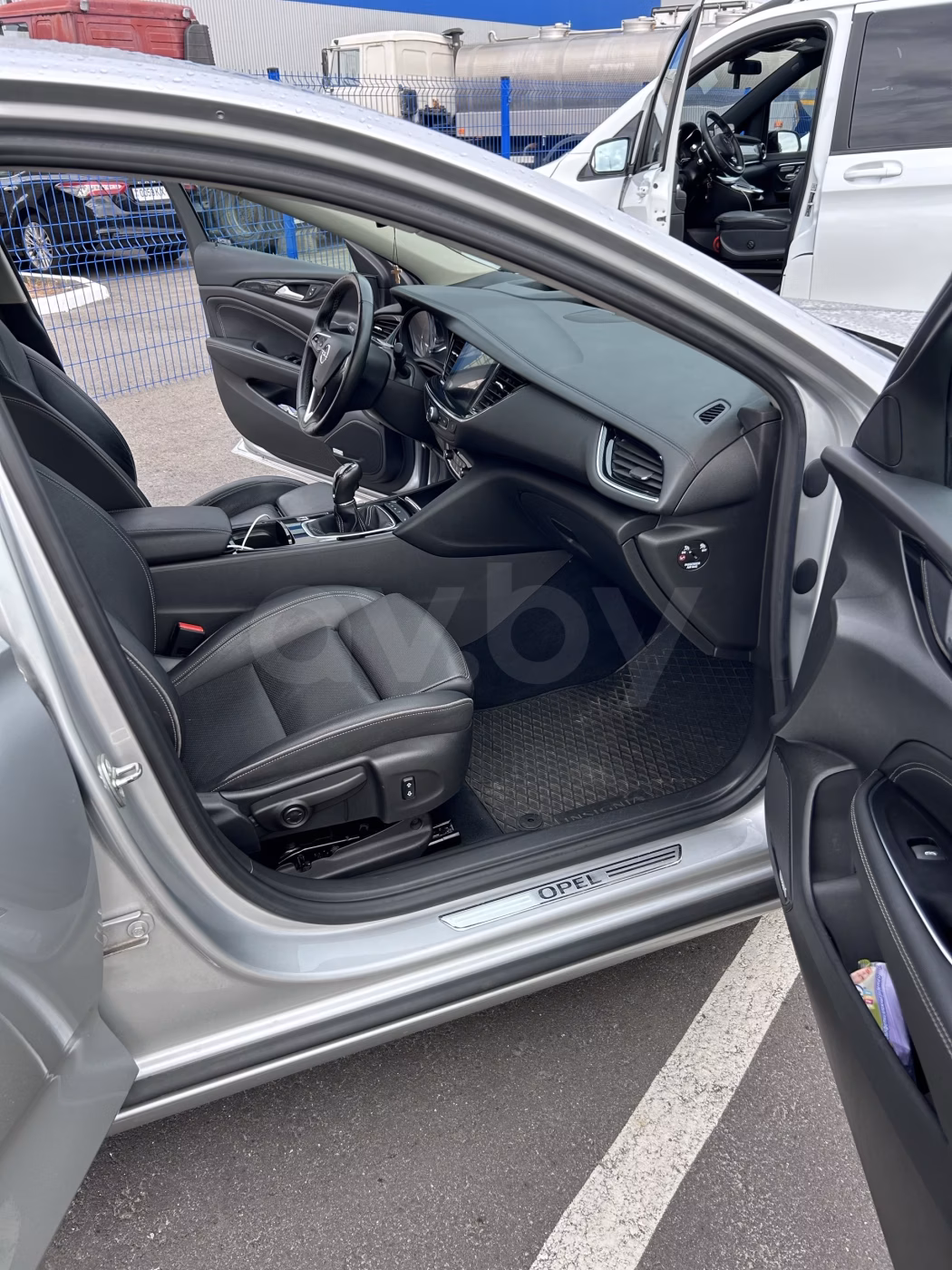 Opel Insignia фото 14