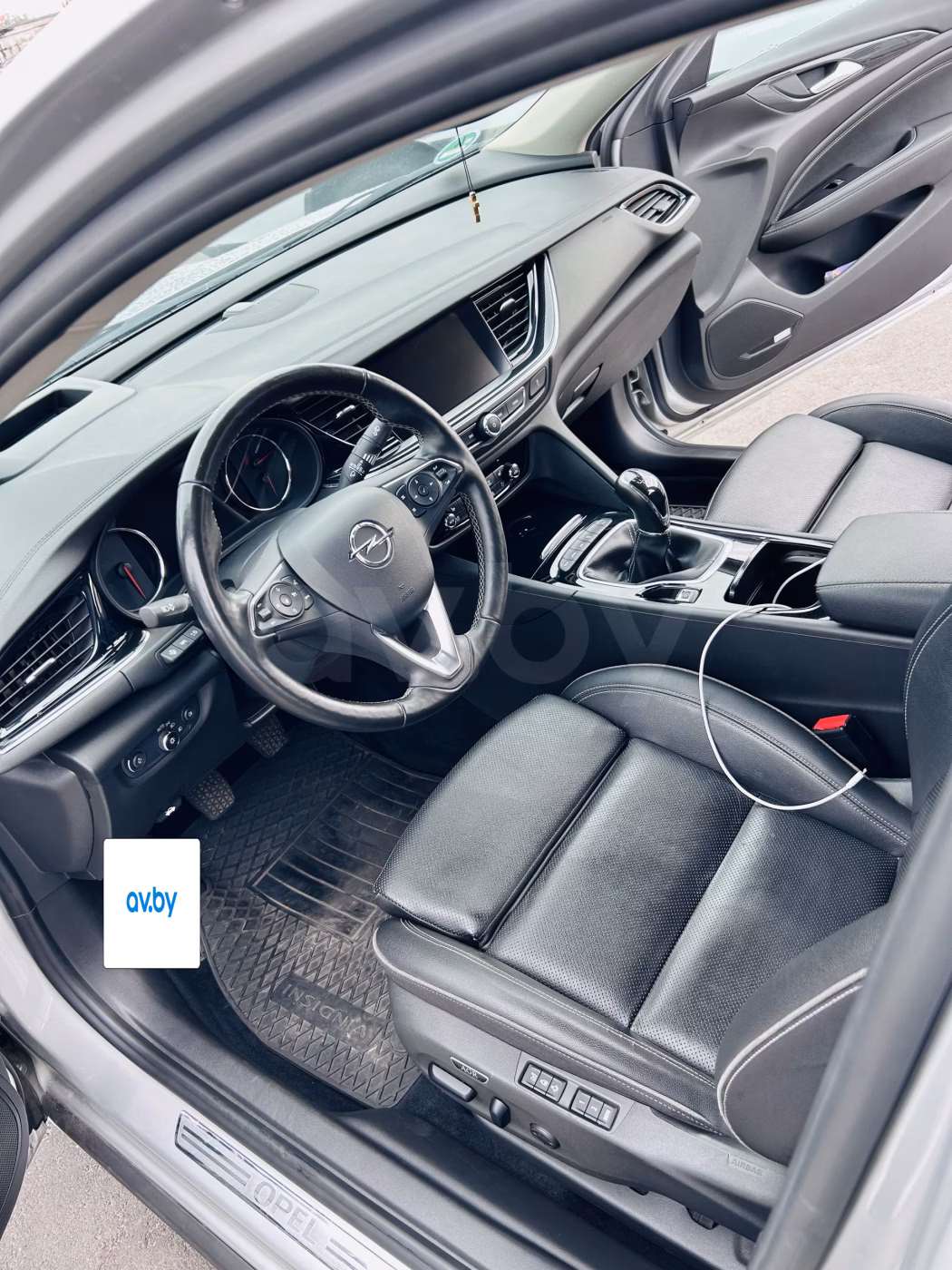 Opel Insignia фото 10