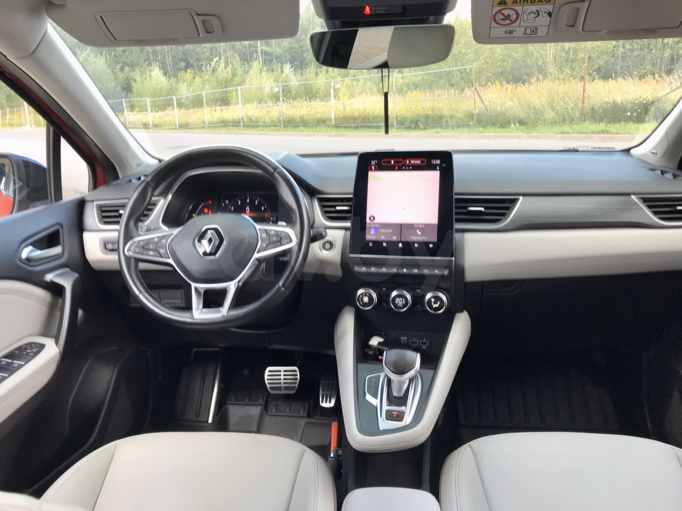 Renault Captur фото 20
