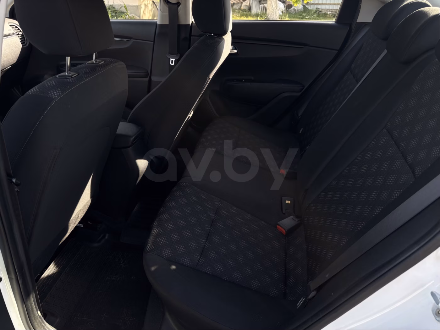 Kia Rio фото 6