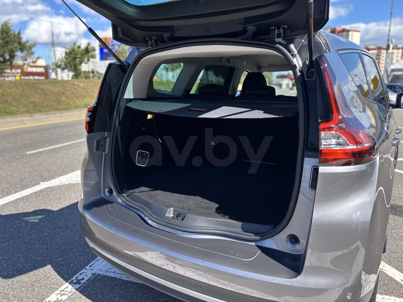 Renault Grand Scenic фото 21