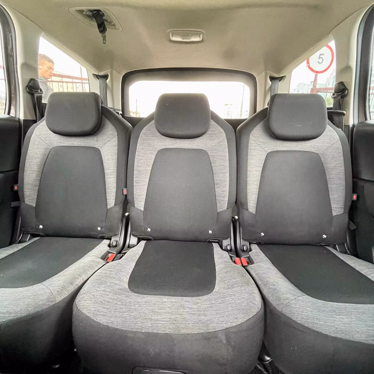 Citroen C4 Grand Picasso фото 16