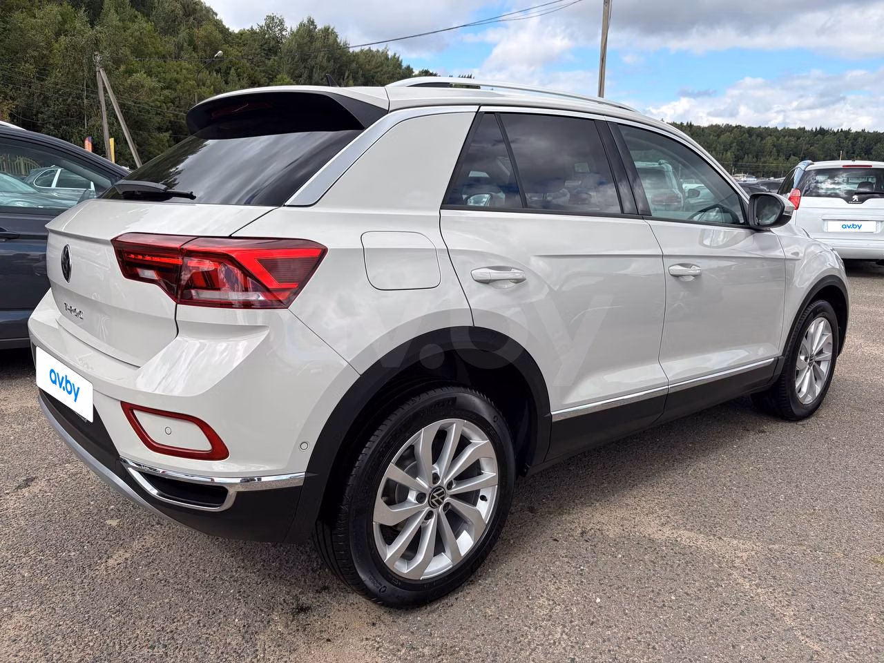 Volkswagen T-Roc фото 18