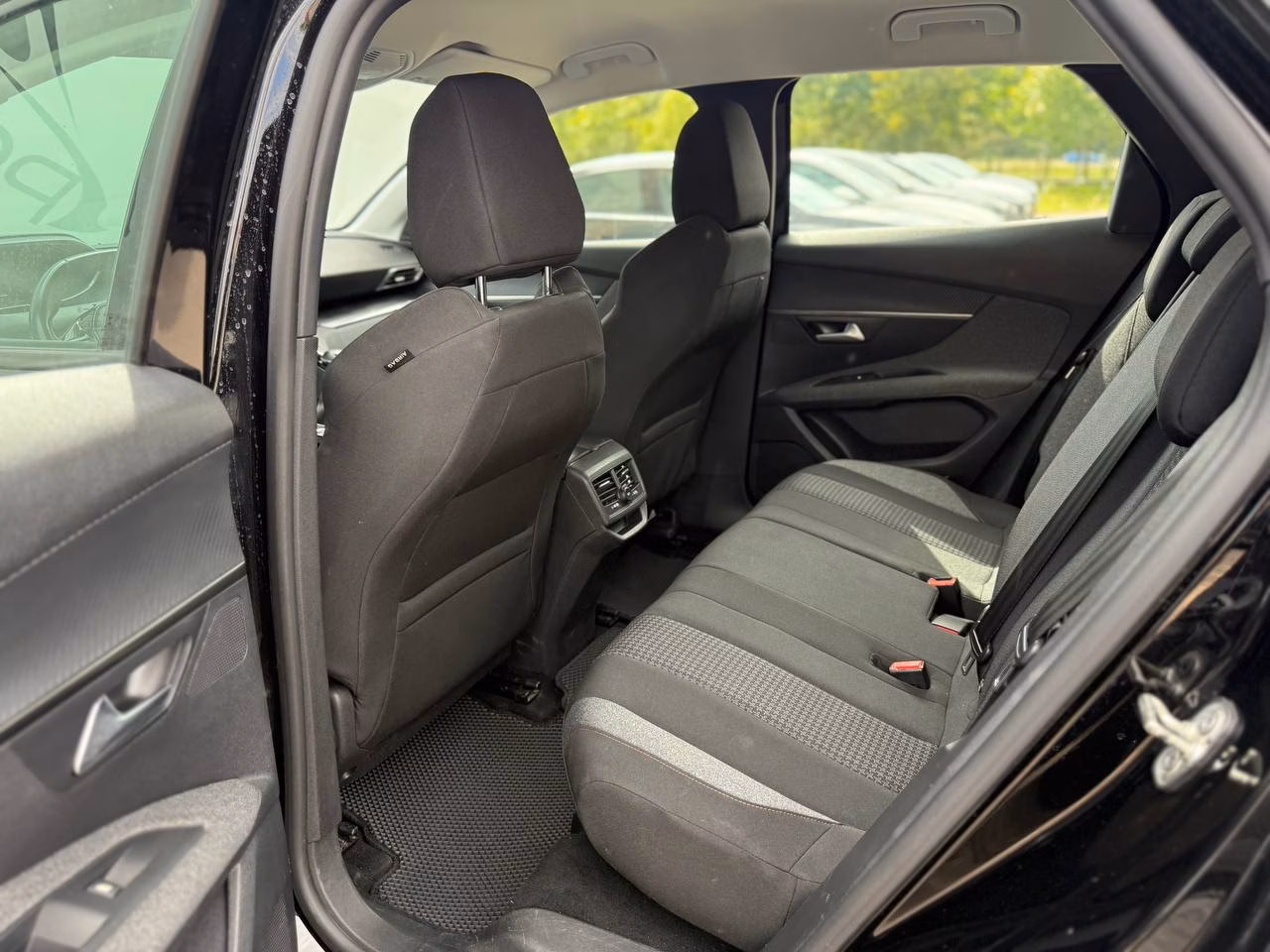 Peugeot 3008 фото 17