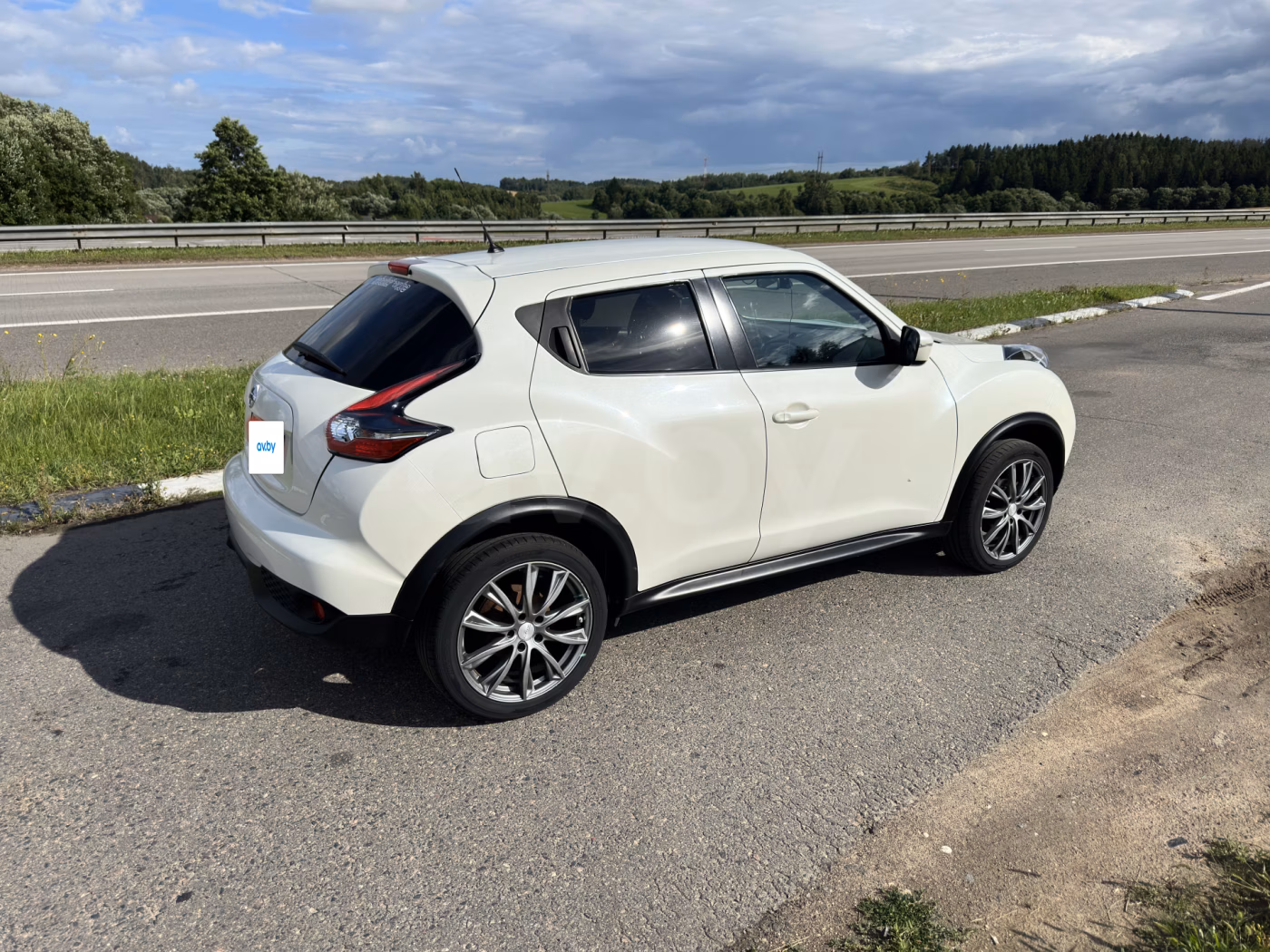Nissan Juke фото 6