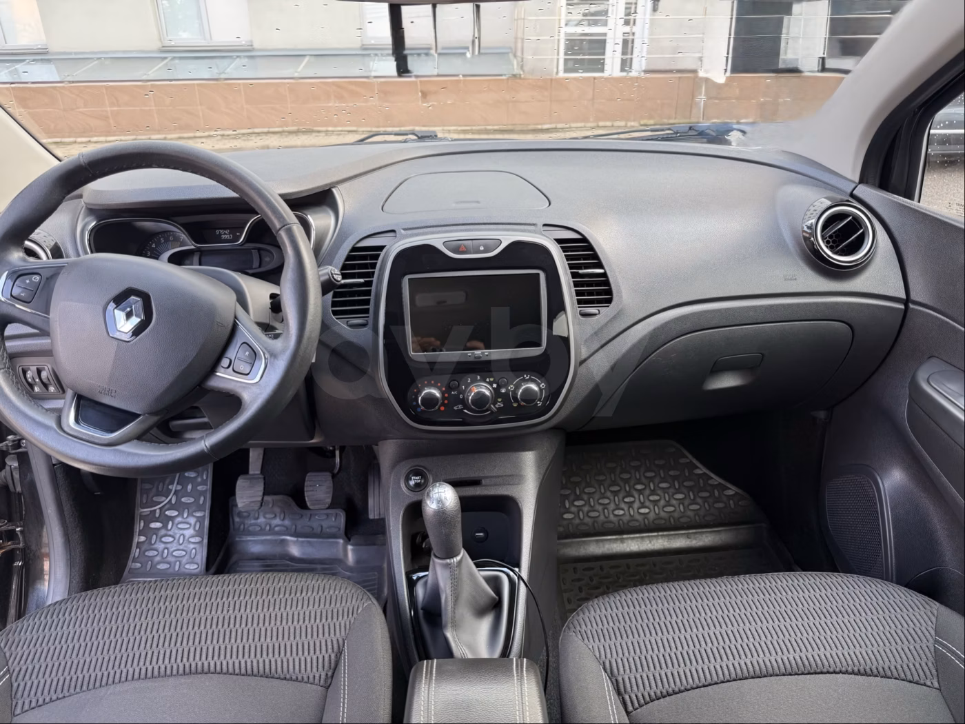 Renault Kaptur фото 11
