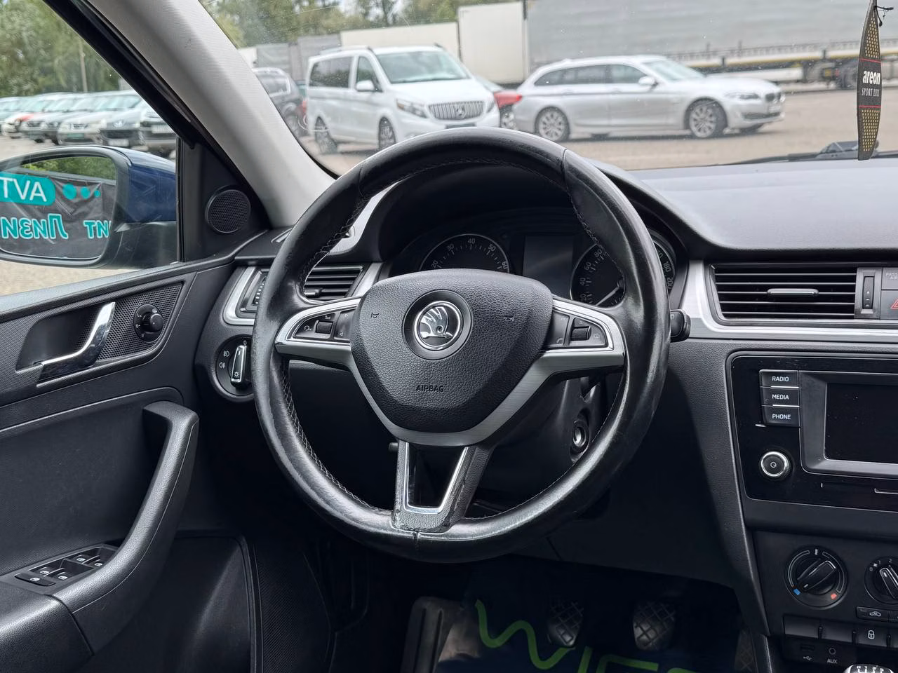 Skoda Rapid фото 23