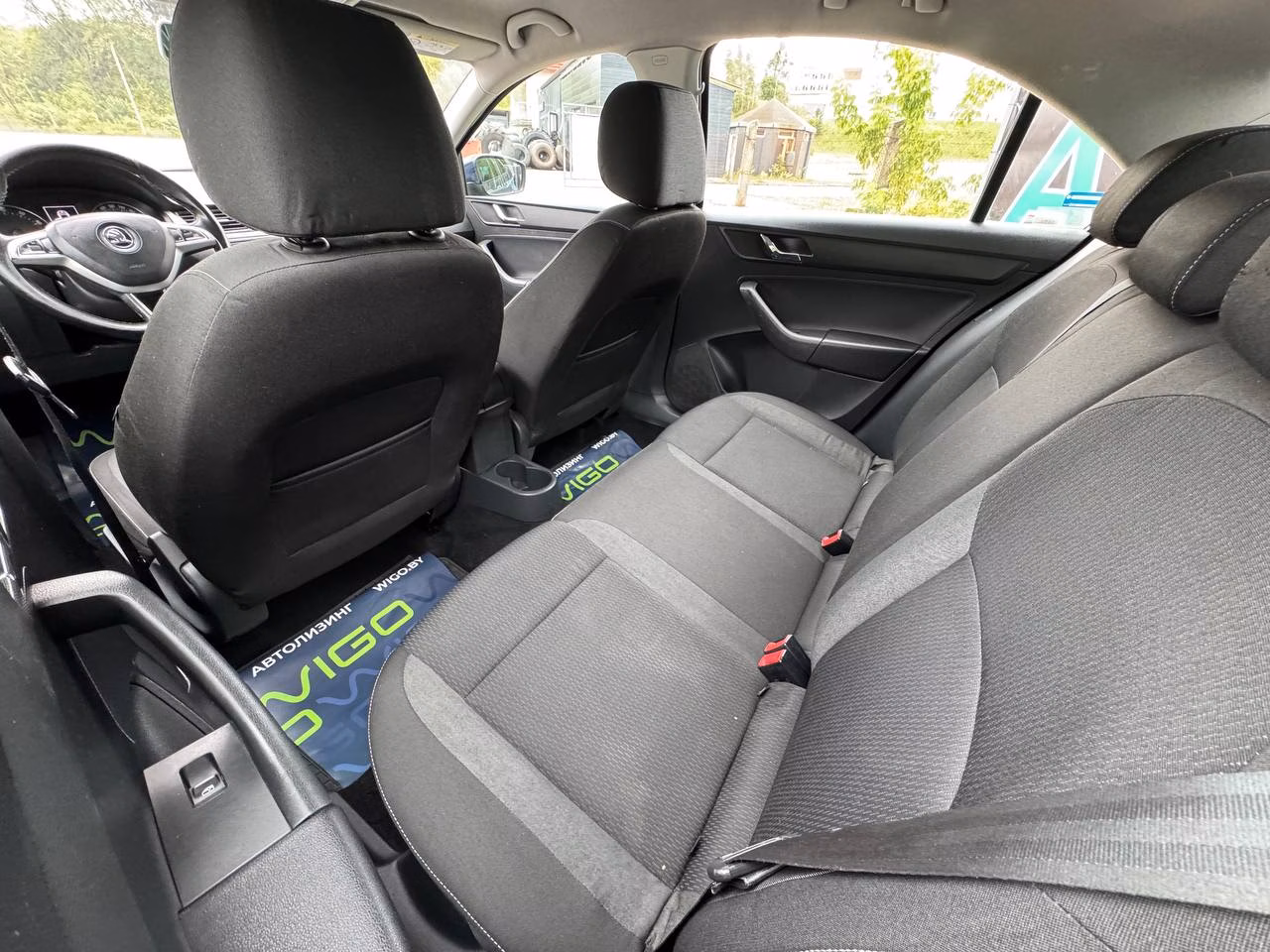 Skoda Rapid фото 14