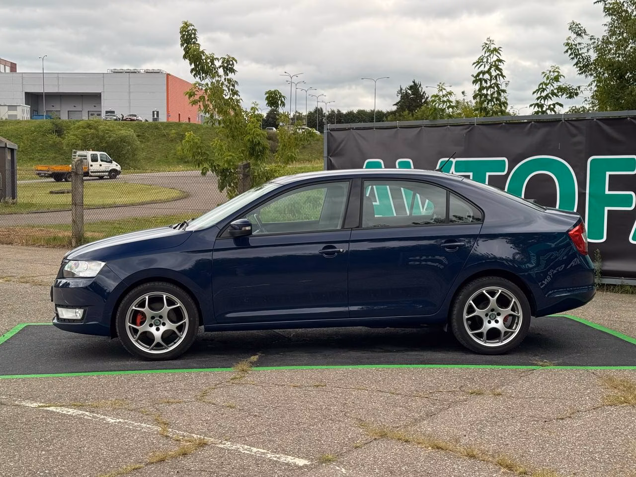 Skoda Rapid фото 5