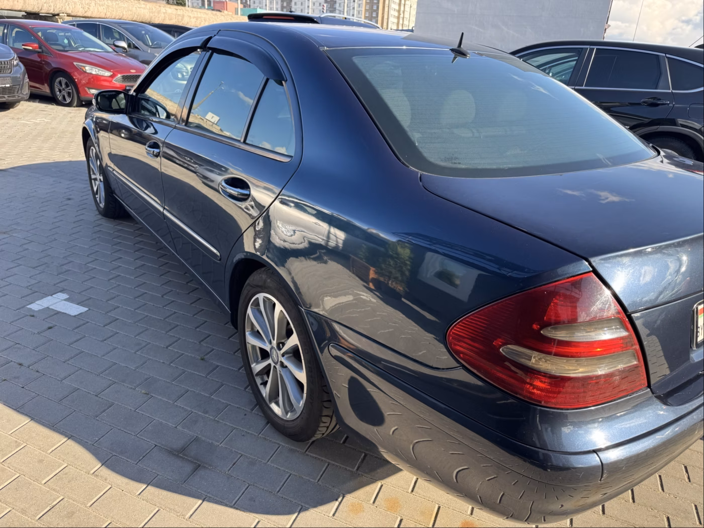 Mercedes-Benz E-Класс фото 5