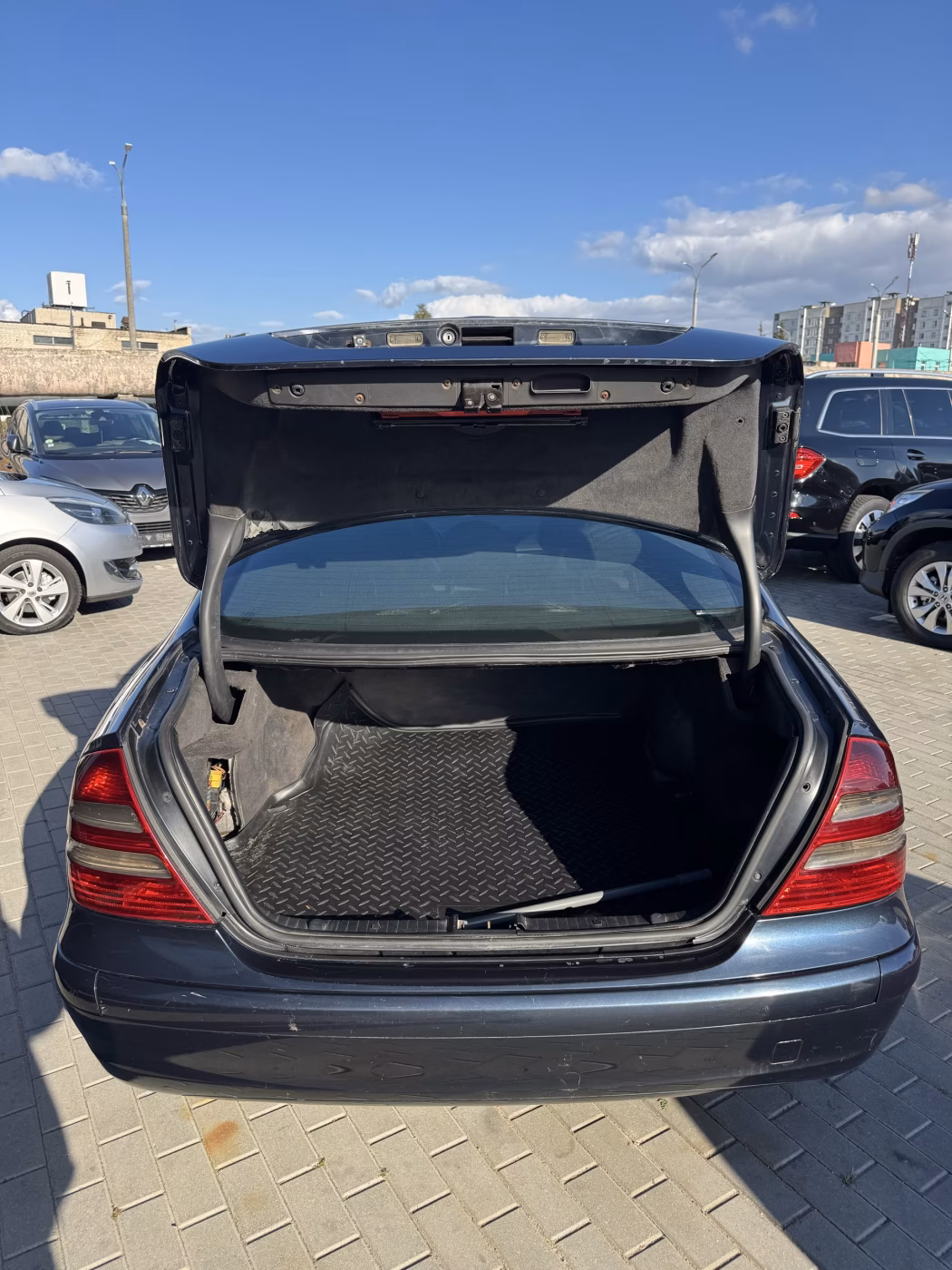 Mercedes-Benz E-Класс фото 15