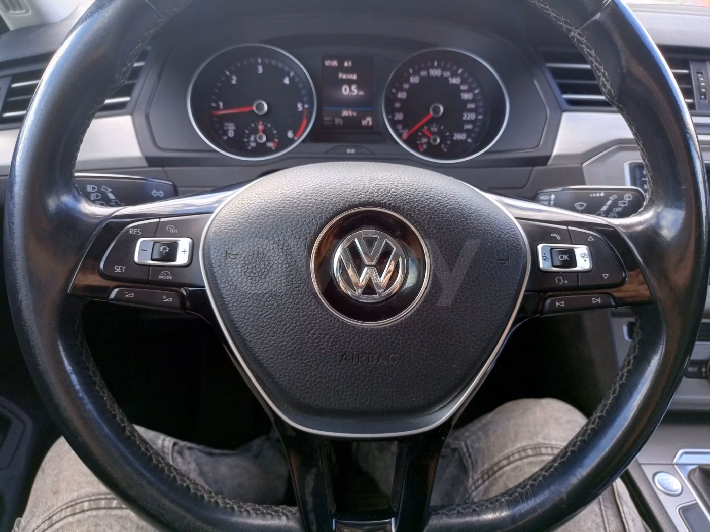 Volkswagen Passat фото 3