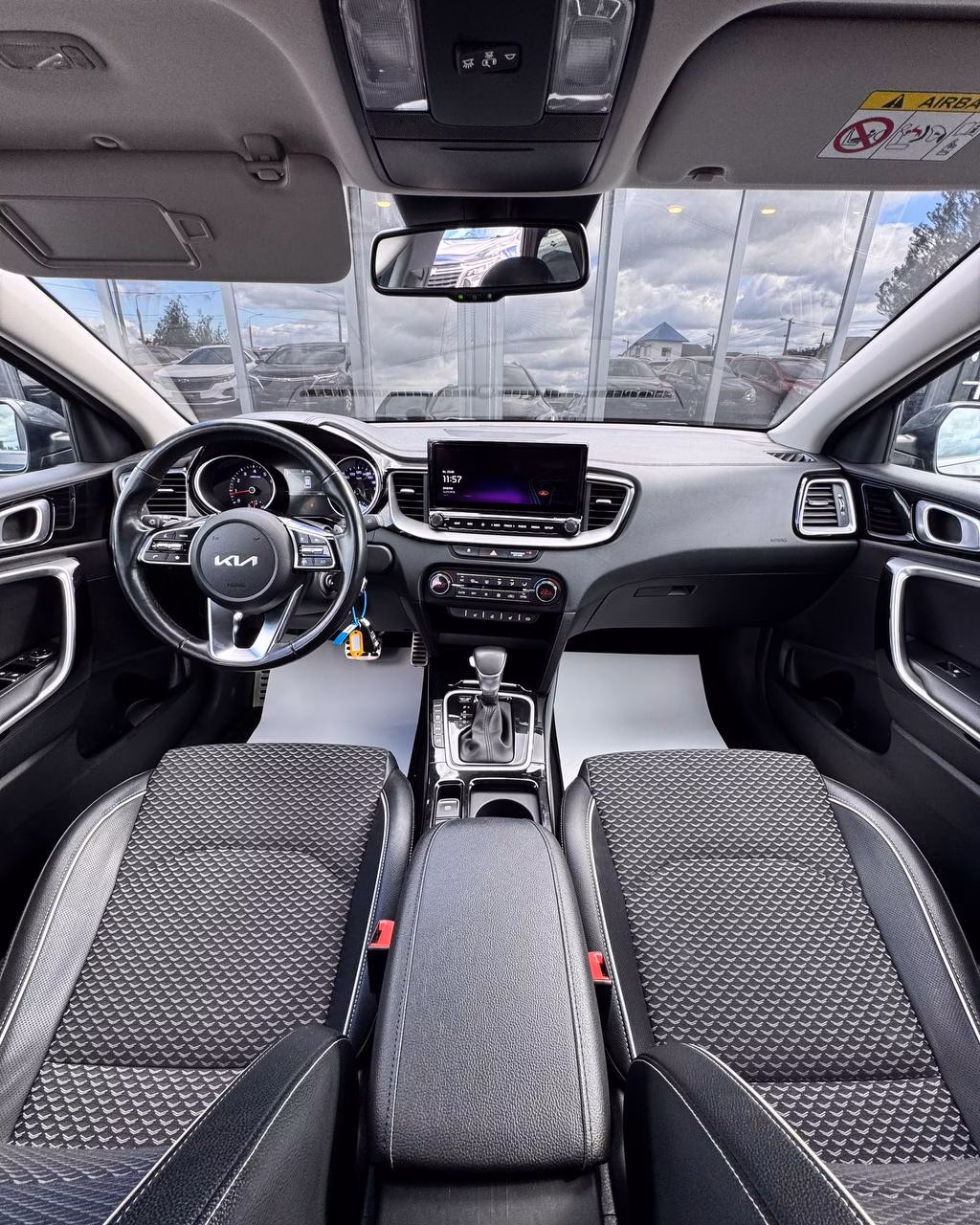 Kia Cee'd фото 9