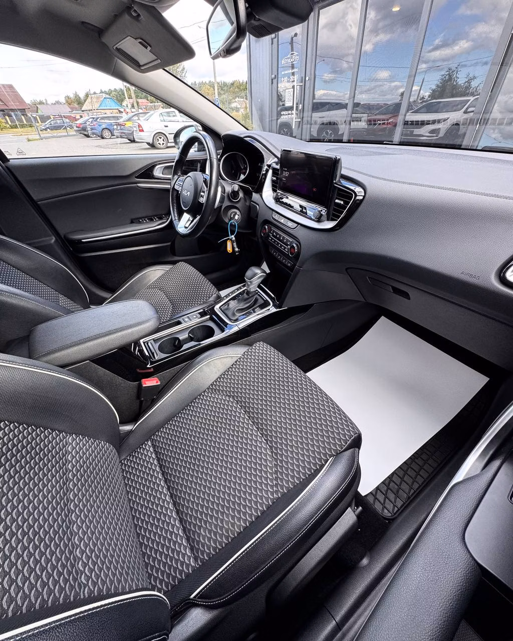 Kia Cee'd фото 14