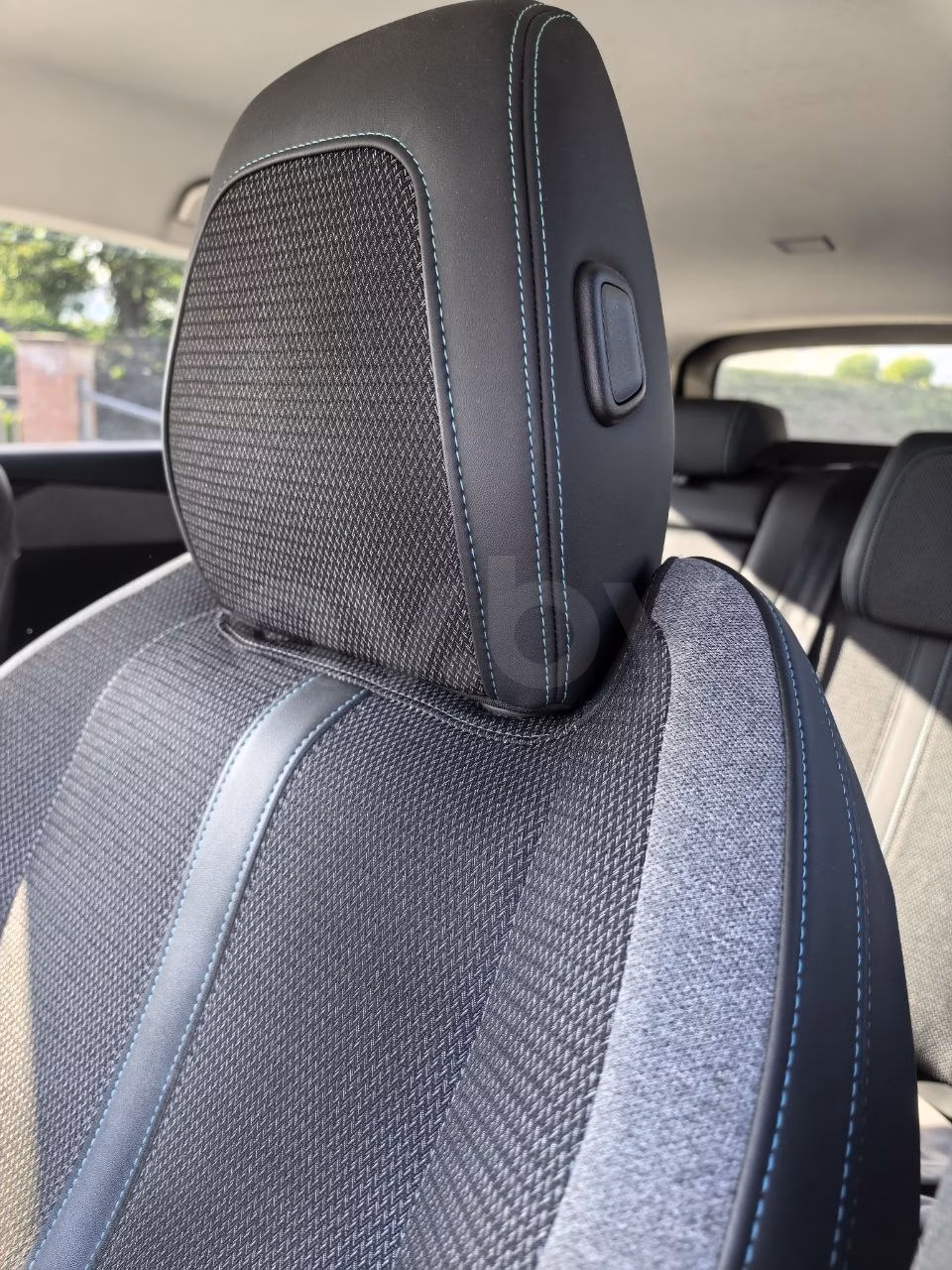 Peugeot 308 фото 10