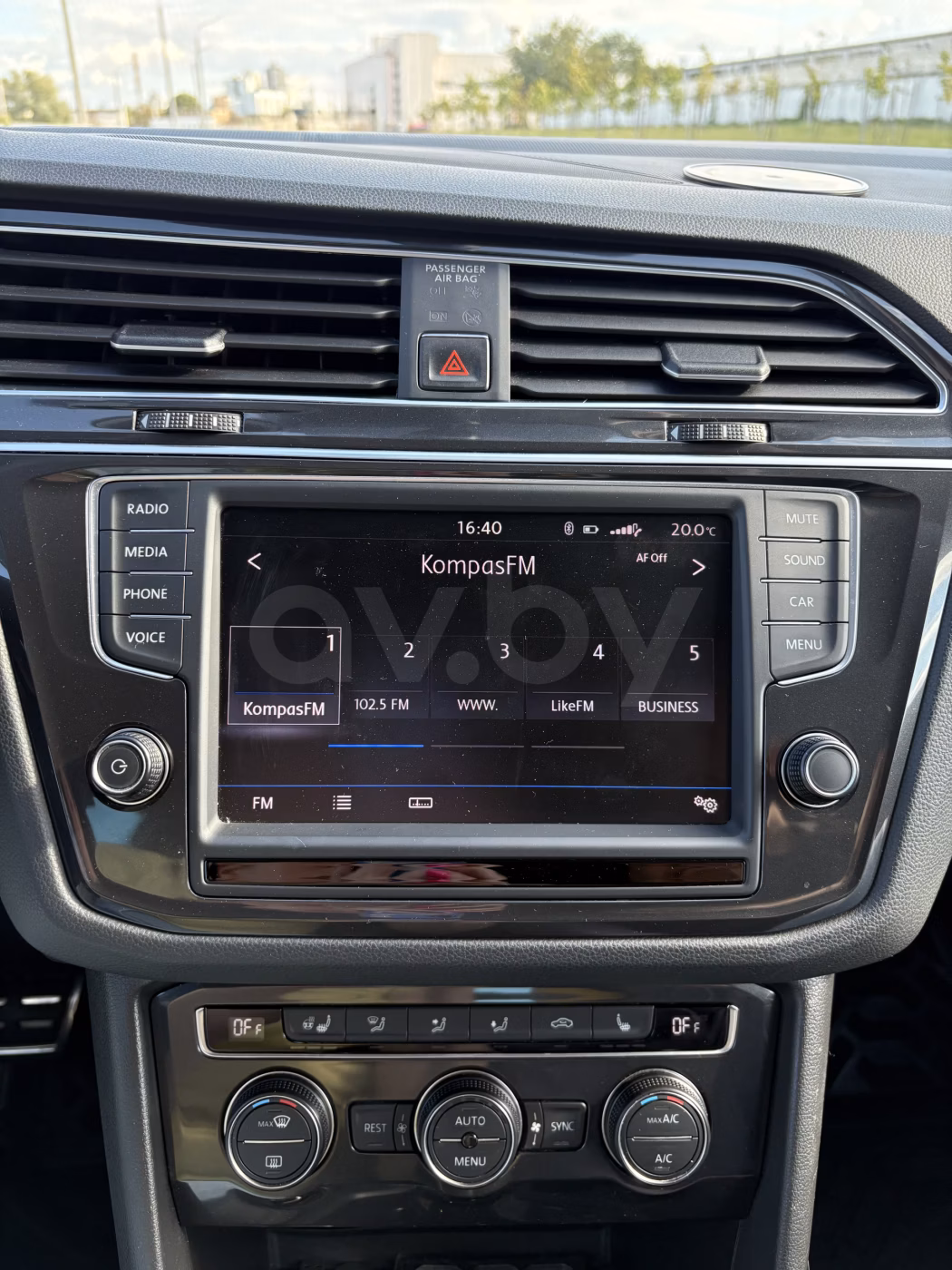 Volkswagen Tiguan фото 23