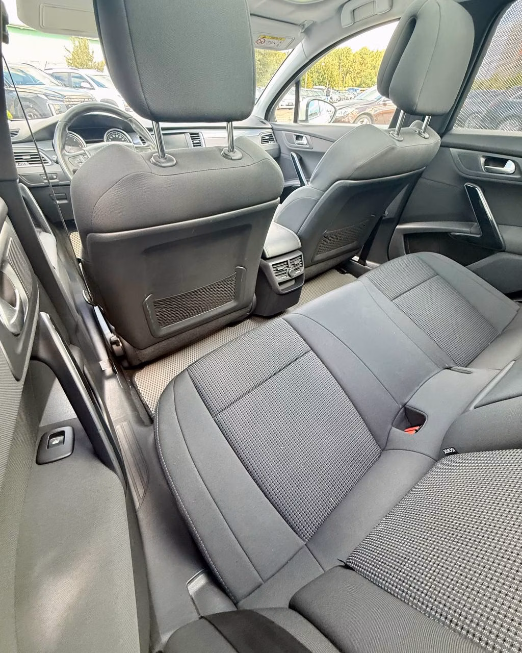 Peugeot 508 фото 11