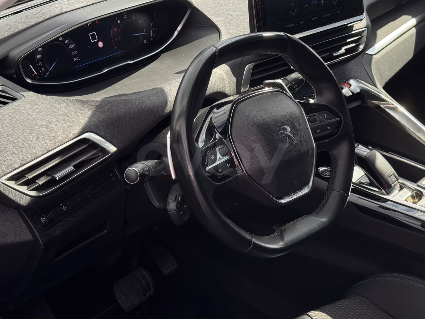Peugeot 3008 фото 8