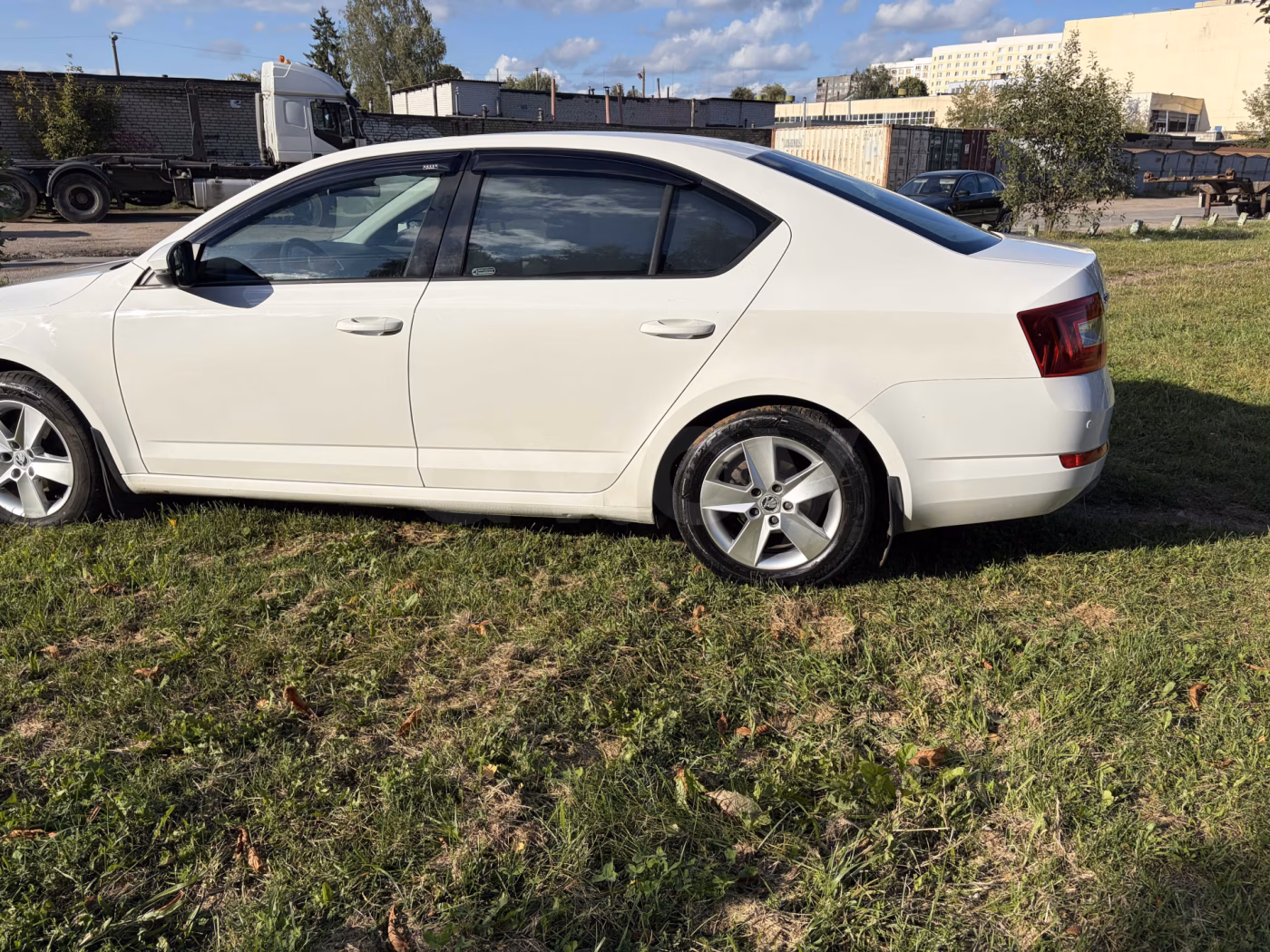 Skoda Octavia фото 9