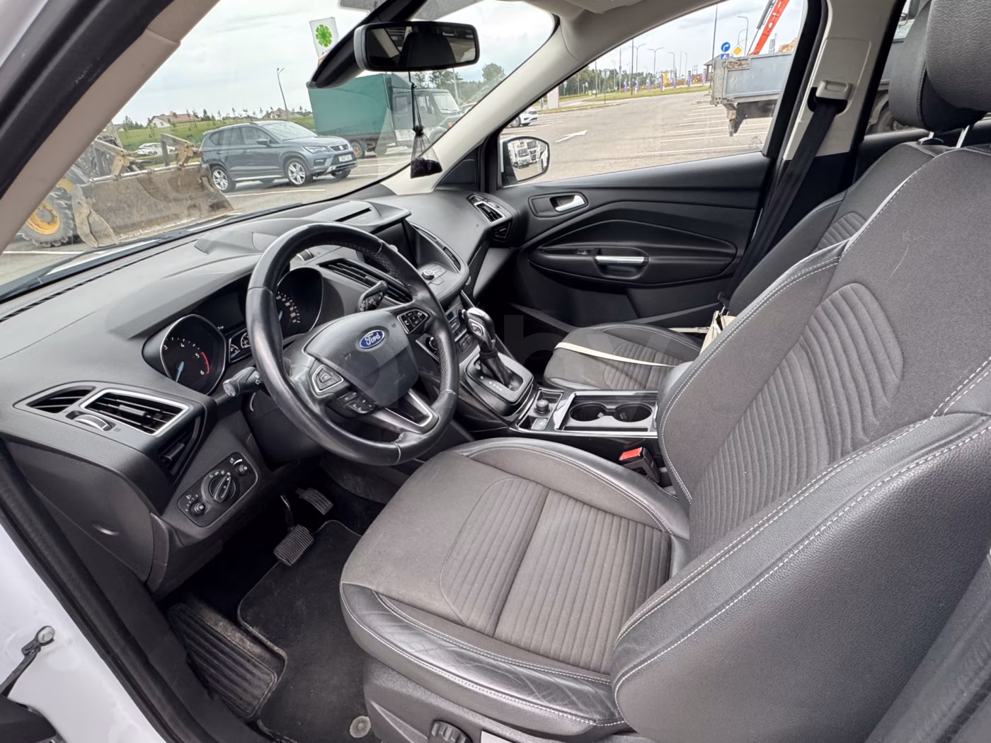 Ford Kuga фото 8