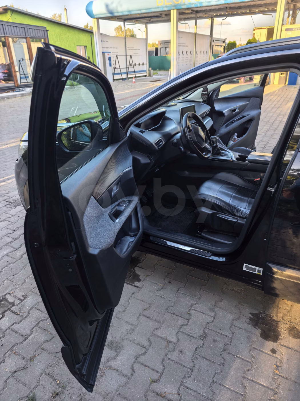 Peugeot 5008 фото 10