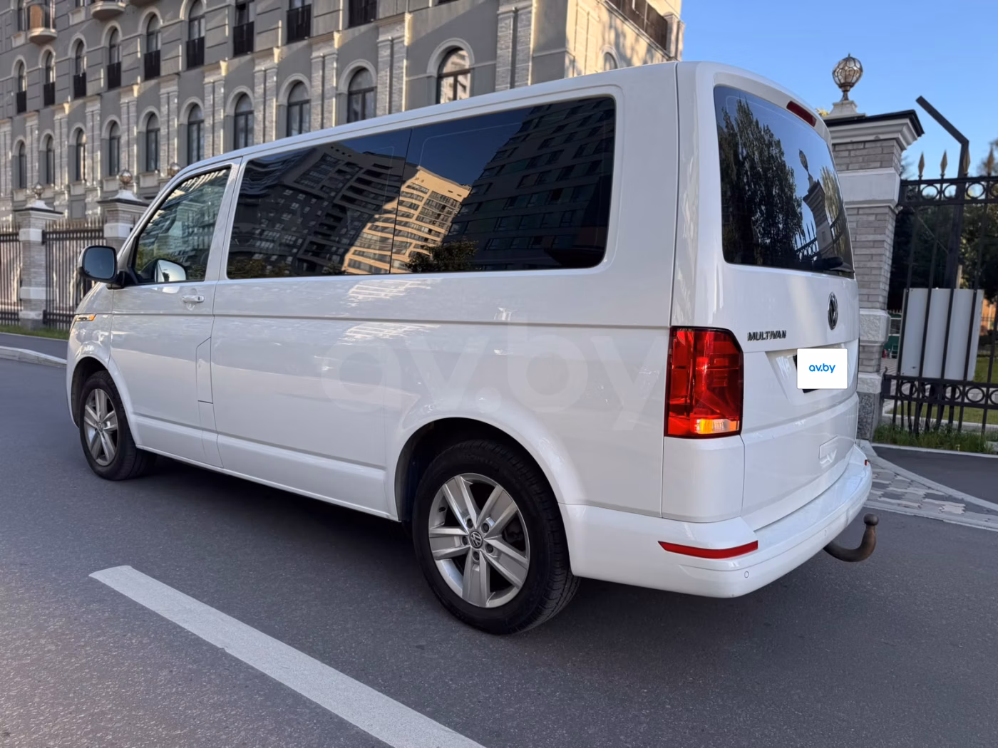 Volkswagen Multivan фото 8