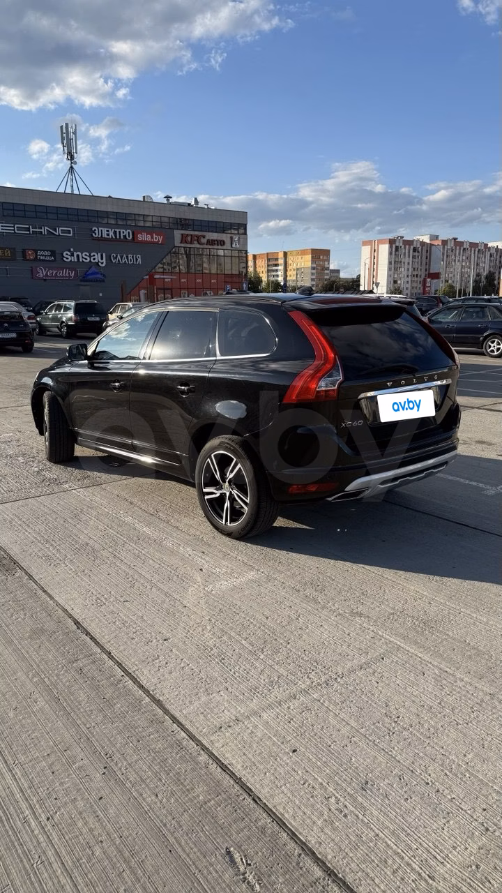 Volvo XC60 фото 3
