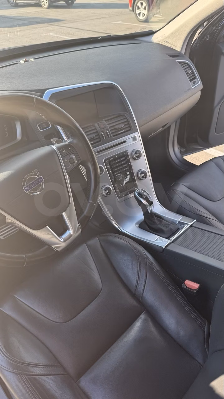 Volvo XC60 фото 12