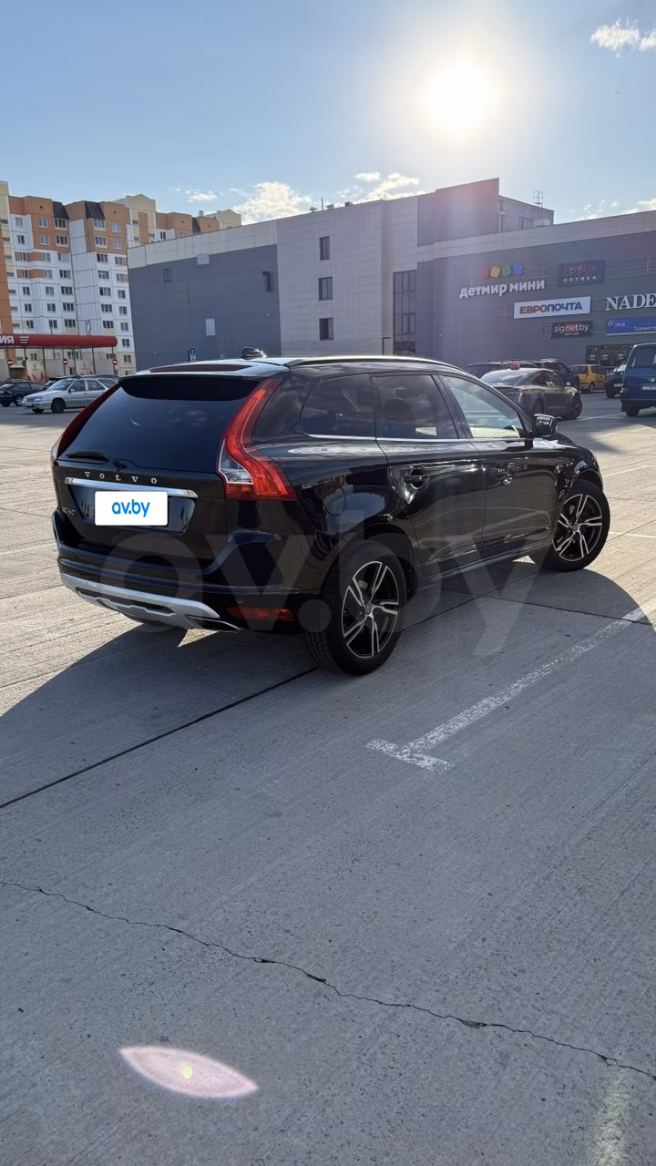 Volvo XC60 фото 4