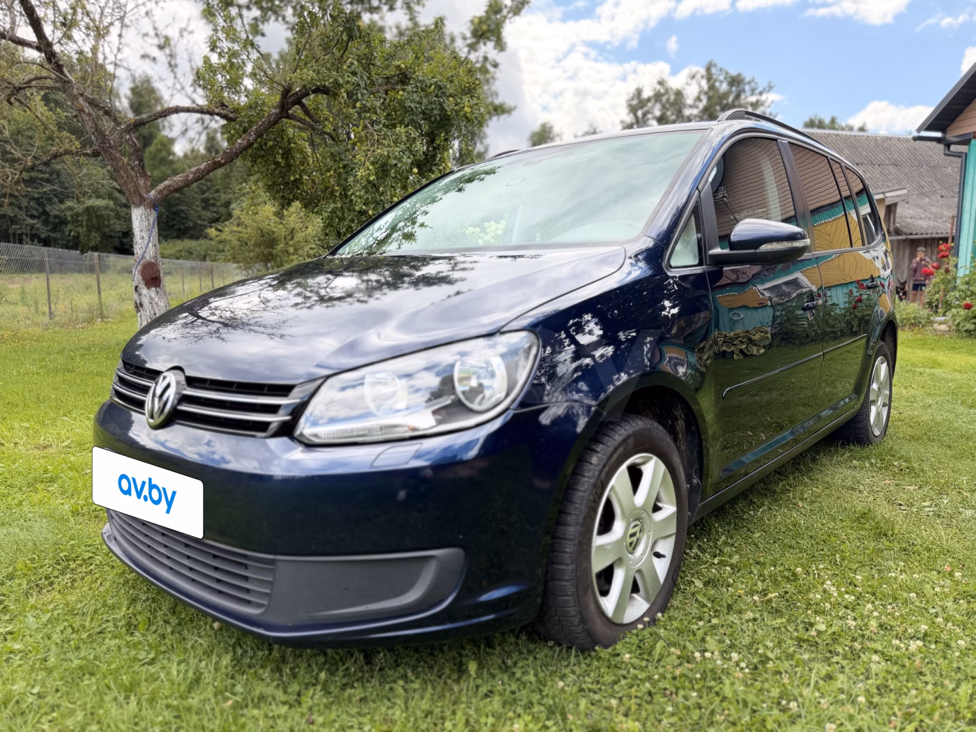 Volkswagen Touran фото 2