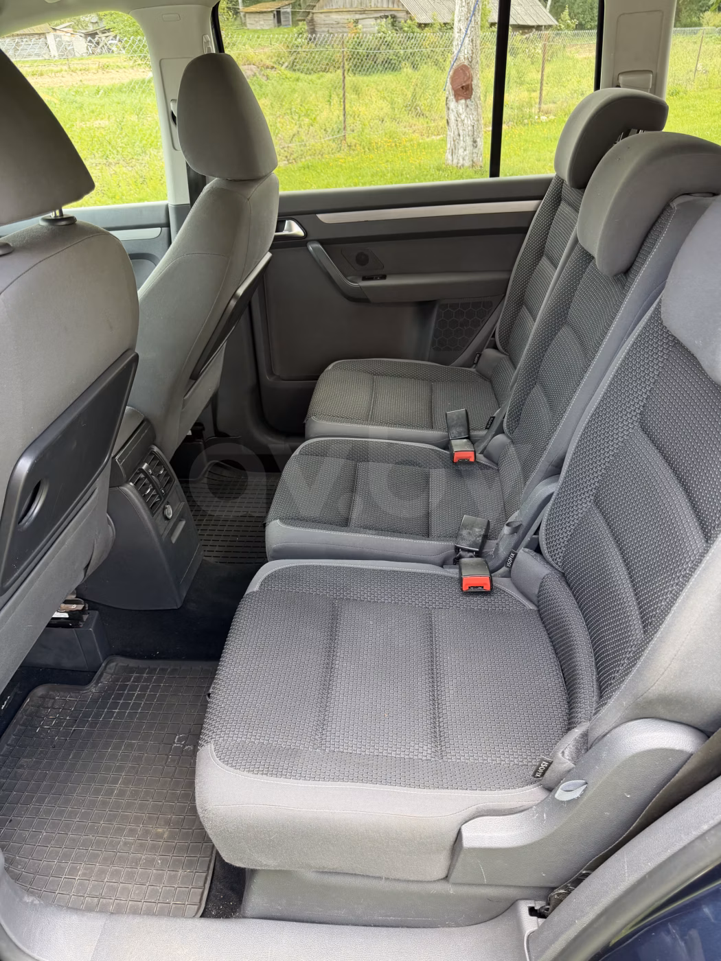 Volkswagen Touran фото 11