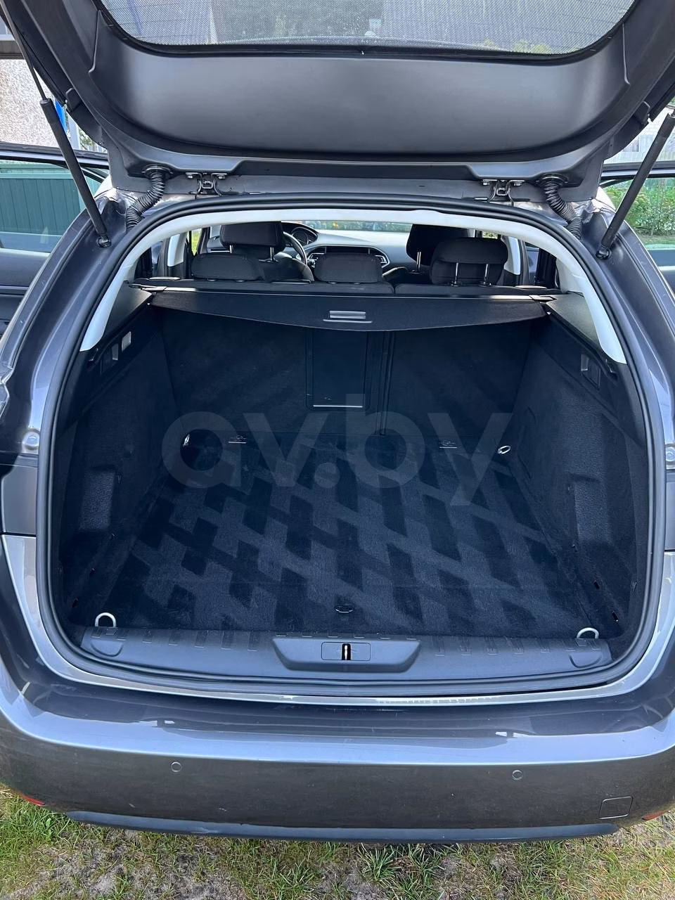 Peugeot 308 фото 9