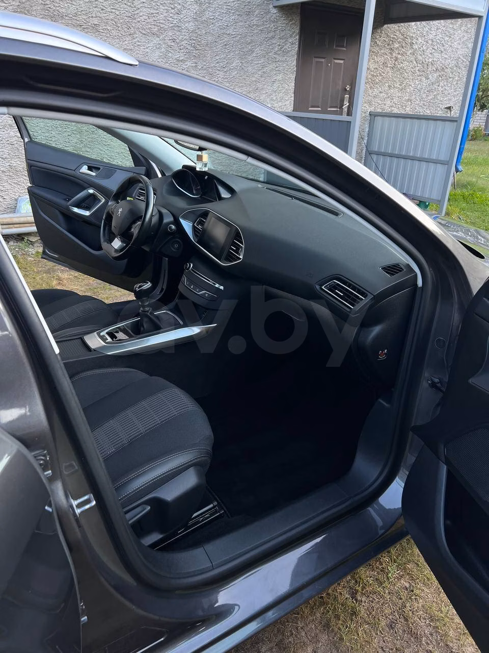 Peugeot 308 фото 8