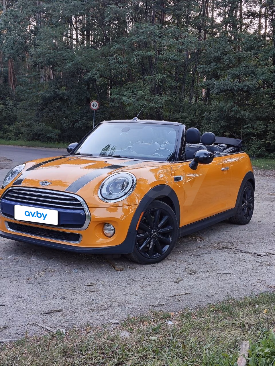 MINI Cabrio фото 4