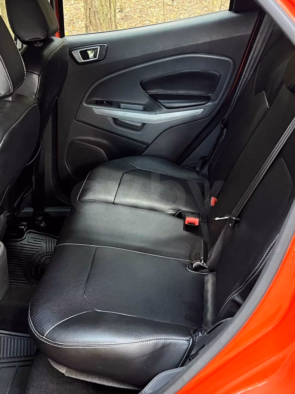 Ford EcoSport фото 14
