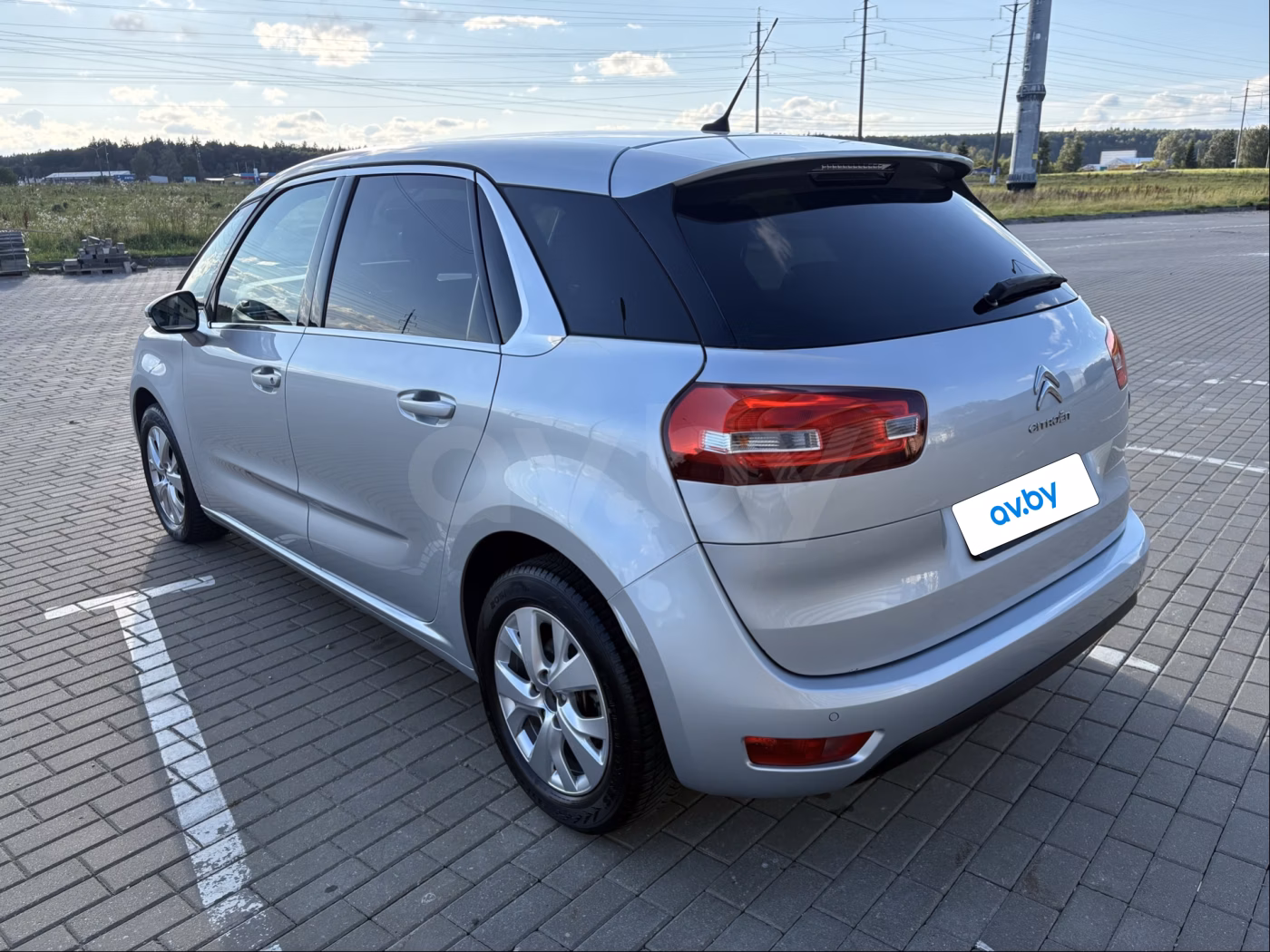 Citroen C4 Picasso фото 5
