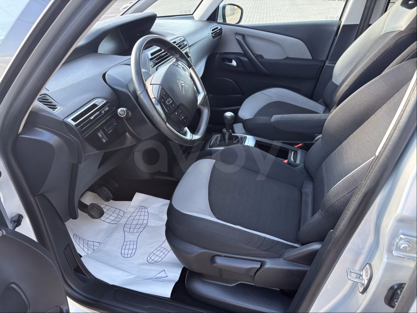 Citroen C4 Picasso фото 14