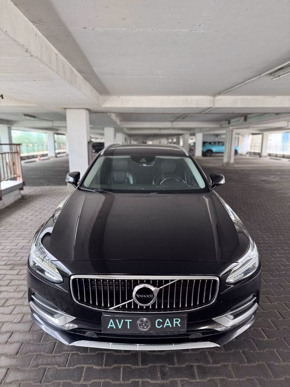 Volvo V90