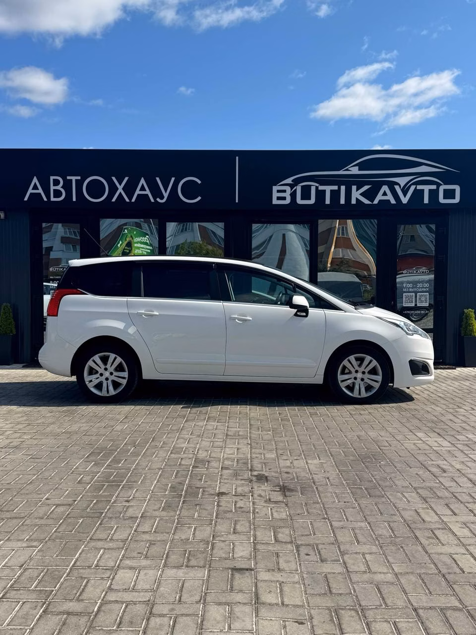 Peugeot 5008 фото 7