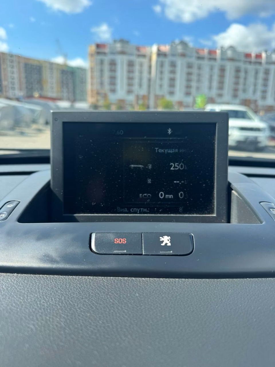 Peugeot 5008 фото 18