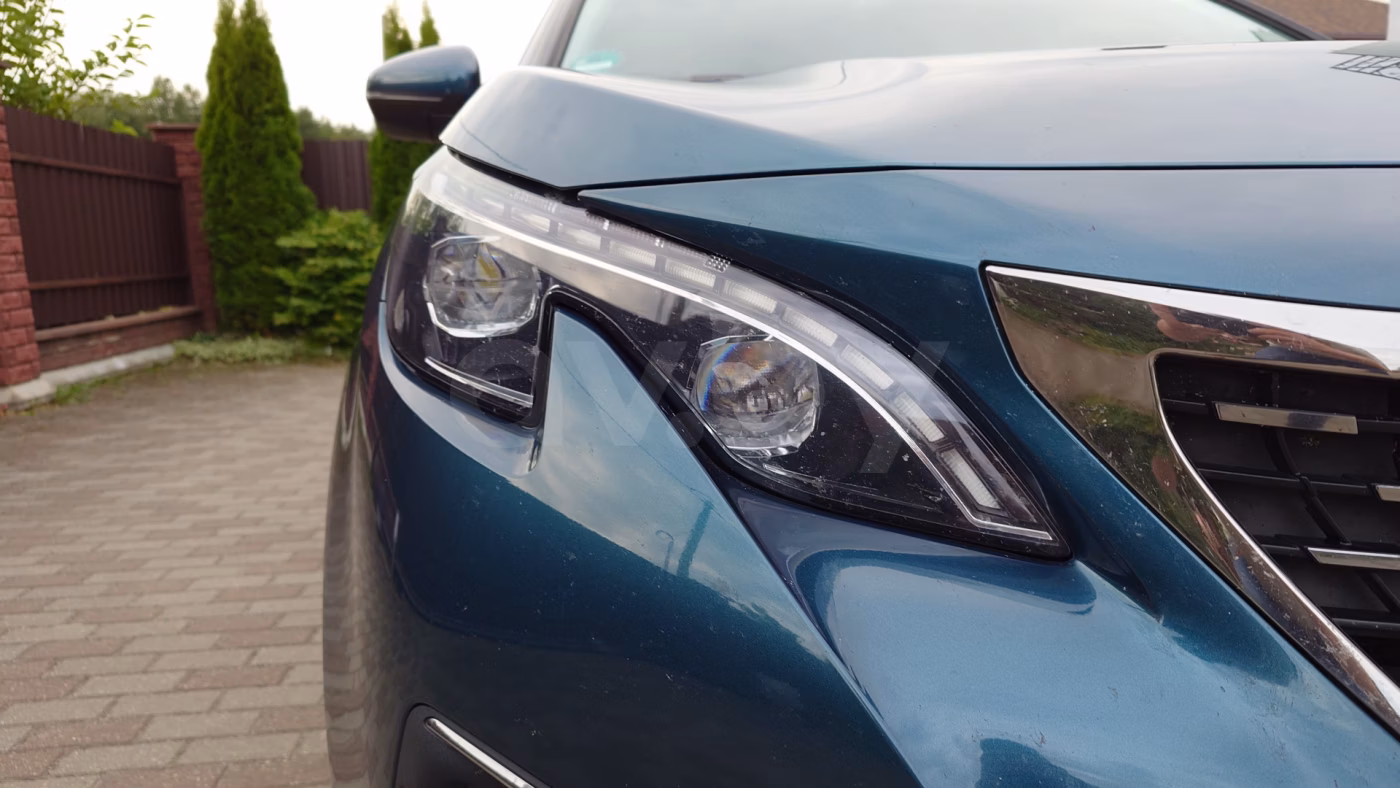 Peugeot 5008 фото 9